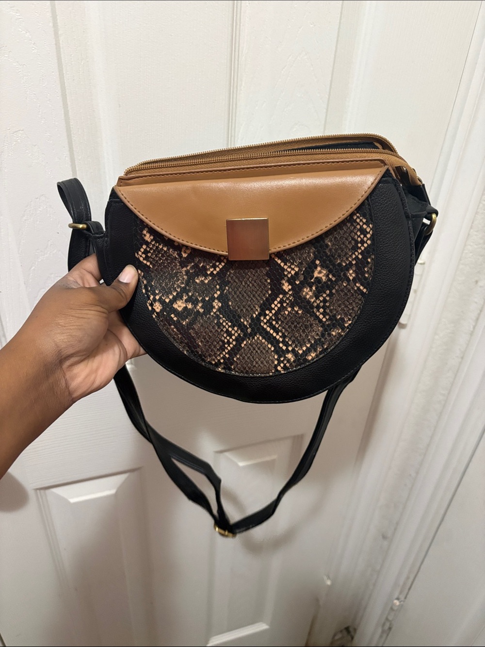 Women’s Black & Brown Snake-Print Crossbody Bag